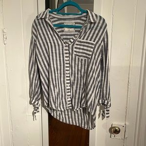 Abercrombie & Fitch beachy striped loose top